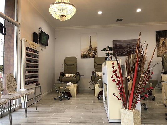 03 Natural Nails Spa
