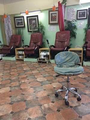 07 Paradise Nails &amp; Spa Silver Lake
