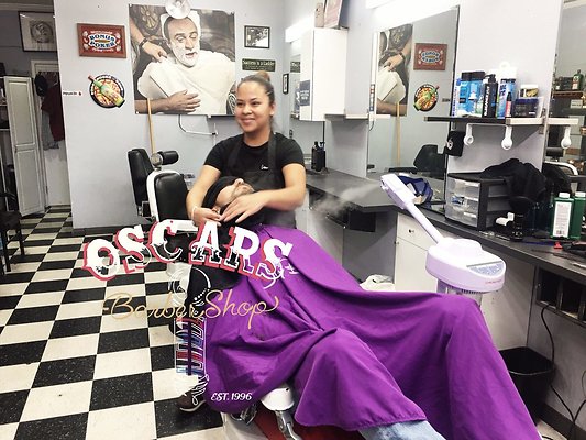21 Oscar&apos;s Barber Shop
