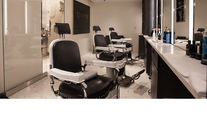 31 Blind Barber