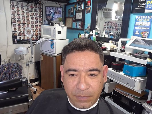 25 Close Up Kuts