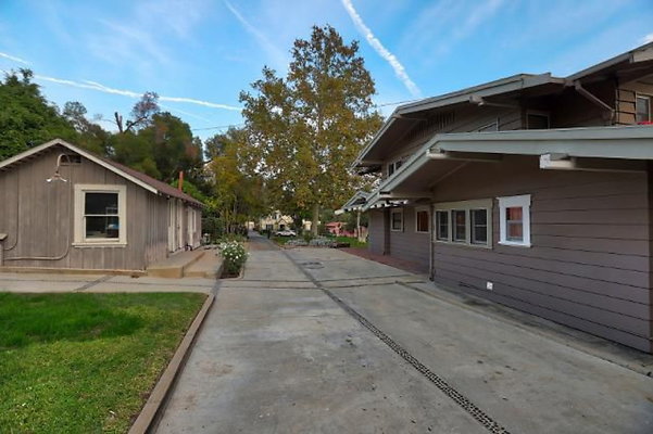 IMG 1108.jpeg 640x426