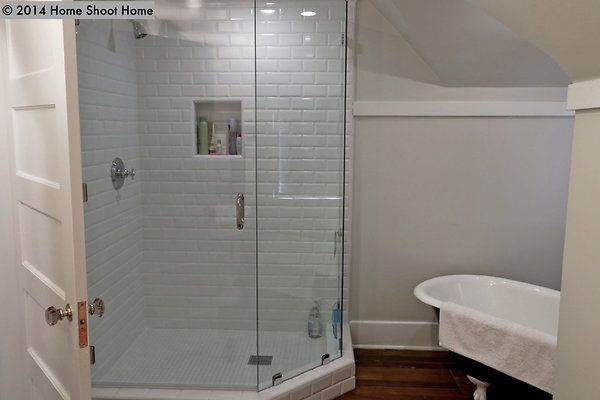 57third-floor-bathroom-reverse