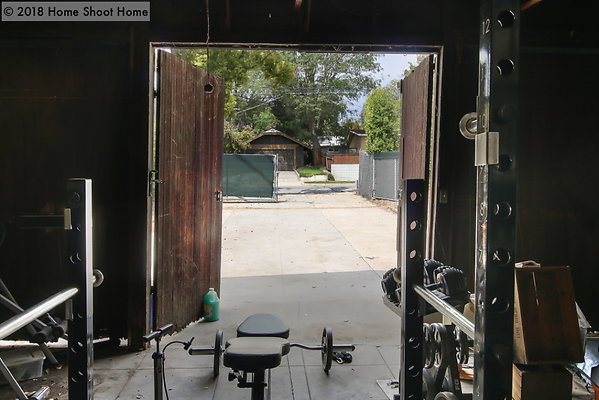 68interior-garage-reverse