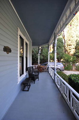 9881 porch2