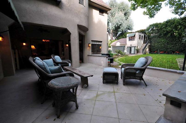 9029 patio5