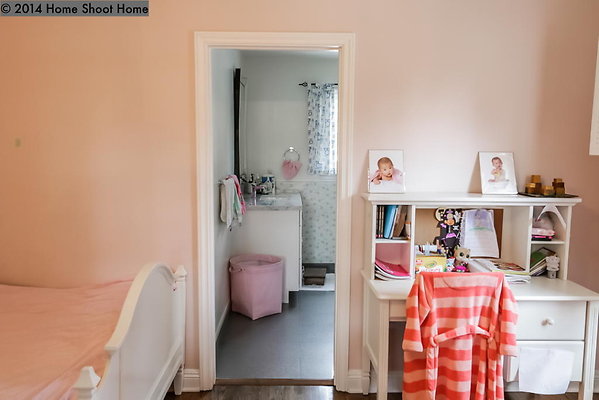 44bedroom2-alt-reverse