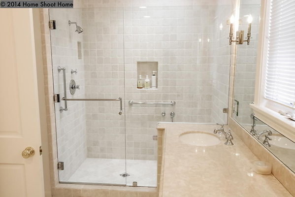 37bathroom2-alt-reverse