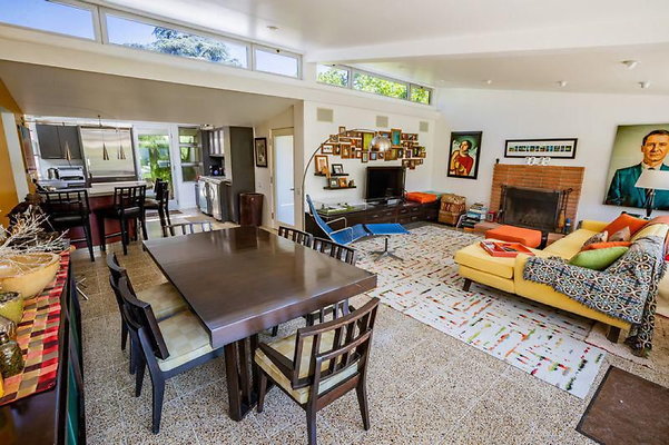 UNIVERSAL LA FILM SITESDH 2018House0021HDR