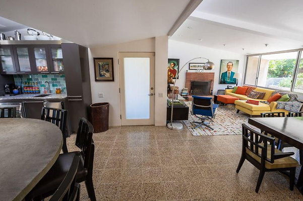 UNIVERSAL LA FILM SITESDH 2018House0121HDR