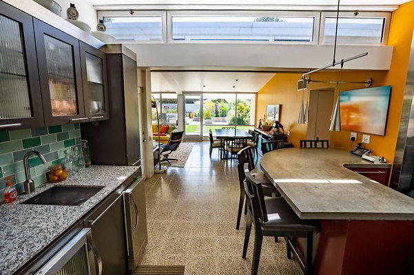 UNIVERSAL LA FILM SITESDH 2018House0129HDR