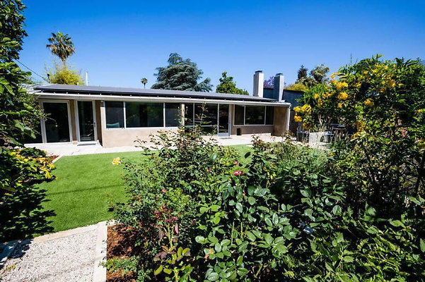 UNIVERSAL LA FILM SITESDH 2018House0026