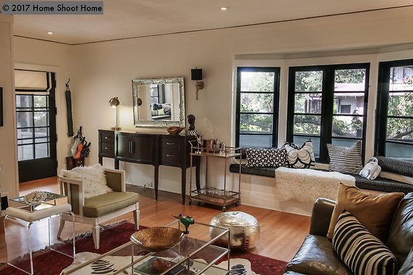 05living-room-reverse