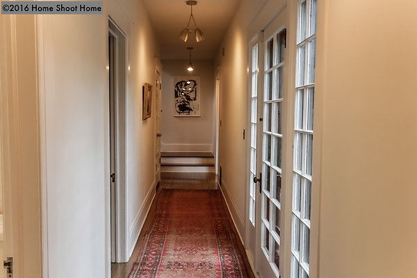 23ds-hallway-reverse