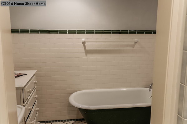 30bathroom1-alt-reverse