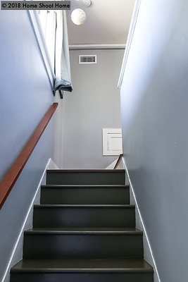 47rear-staircase-reverse