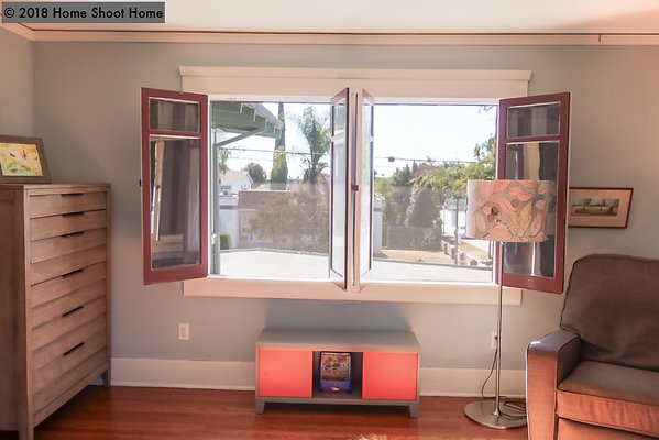 56bedroom3-alt-reverse