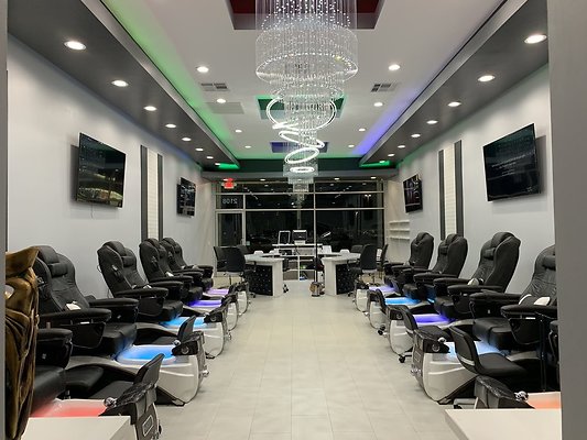 01 Nail Salon