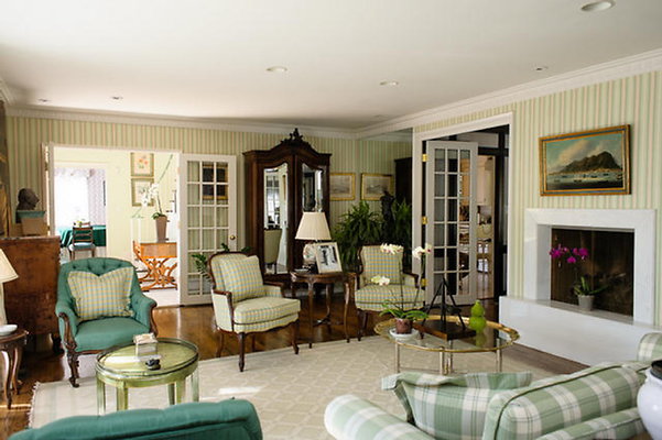 12 MeyHollywood Regency2422