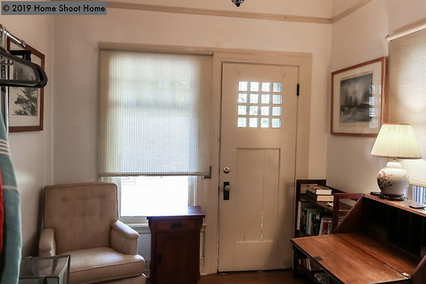 76guesthouse-alt-entrance-reverse